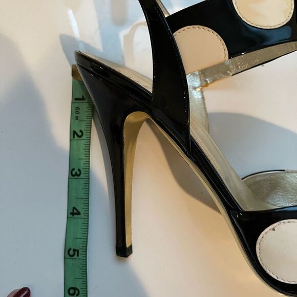 Valentino Garavani Polka Dot Heels Size 38 - Picture 4 of 10